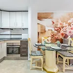 Evelin Apartman